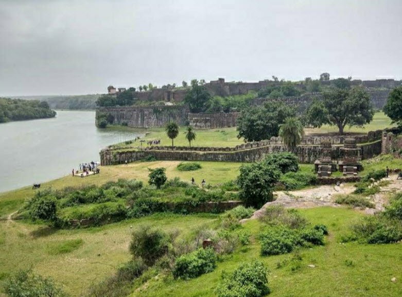 Shergarh Fort, Malhipur
